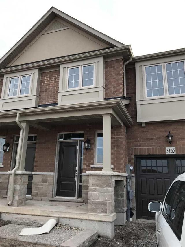 3165 William Coltson Ave, House attached with 3 bedrooms, 3 bathrooms and 1 parking in Oakville ON | Image 1