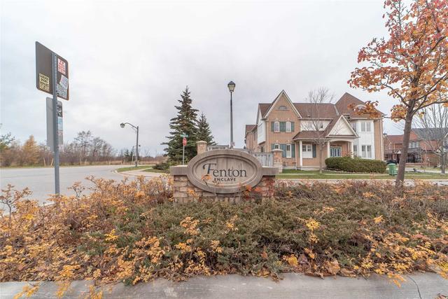 70 Tansley Cres, House semidetached with 3 bedrooms, 3 bathrooms and 3 parking in Ajax ON | Image 35
