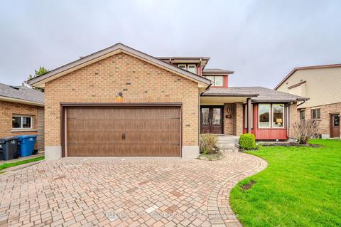 15 Wiltshire Pl, House detached with 3 bedrooms, 3 bathrooms and 6 parking in Guelph ON | Card Image