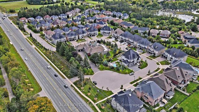 16 Finesse Crt, House detached with 4 bedrooms, 6 bathrooms and 15 parking in Richmond Hill ON | Image 35