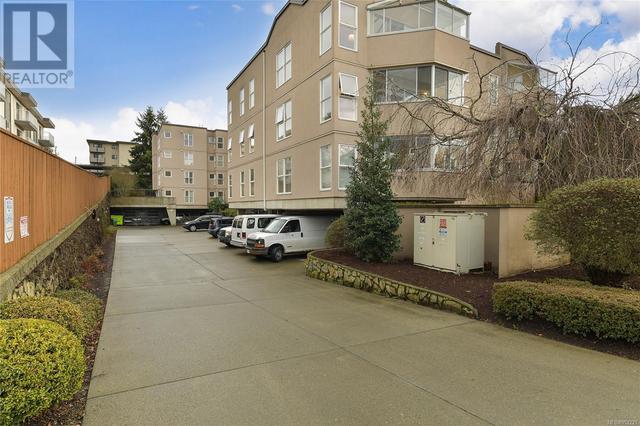 225 - 40 Gorge Rd W, Condo with 2 bedrooms, 2 bathrooms and 1 parking in Saanich BC | Image 19