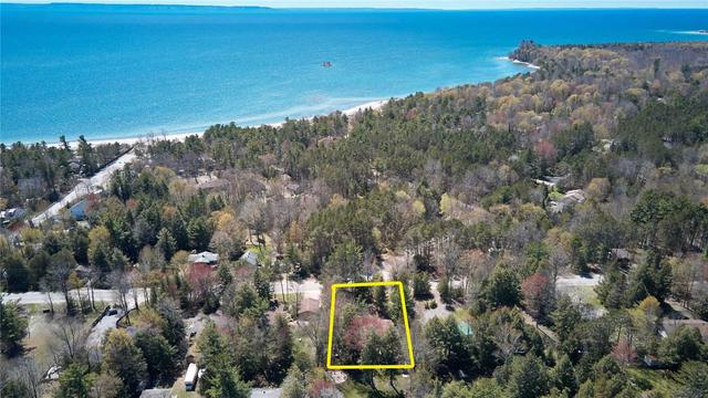 599 Tiny Beaches Rd N, House detached with 2 bedrooms, 1 bathrooms and 4 parking in Tiny ON | Image 18