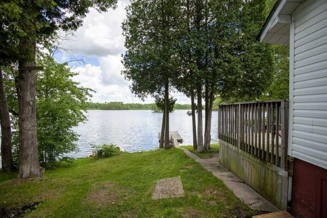 1028 Hamilton Lane, House detached with 3 bedrooms, 1 bathrooms and 5.5 parking in South Frontenac ON | Image 28