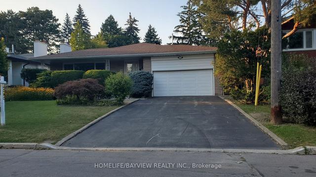 6 Restwell Cres, House detached with 4 bedrooms, 3 bathrooms and 6 parking in Toronto ON | Image 1