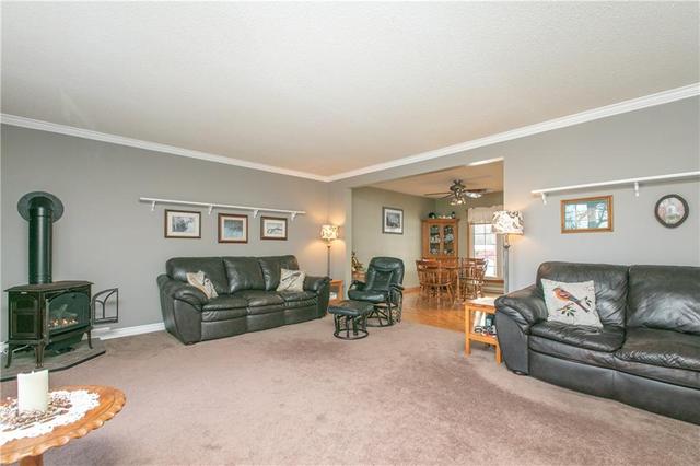 35 Old Kingston Road, House detached with 3 bedrooms, 2 bathrooms and 10 parking in Rideau Lakes ON | Image 7
