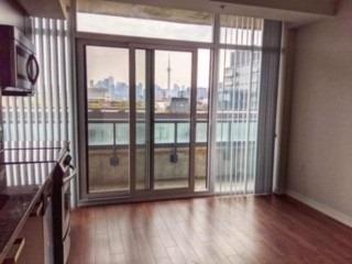 802e - 36 Lisgar St, Condo with 1 bedrooms, 1 bathrooms and 1 parking in Toronto ON | Image 2