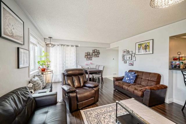 100 - 55 Bristol Rd E, Townhouse with 3 bedrooms, 1 bathrooms and 2 parking in Mississauga ON | Image 26