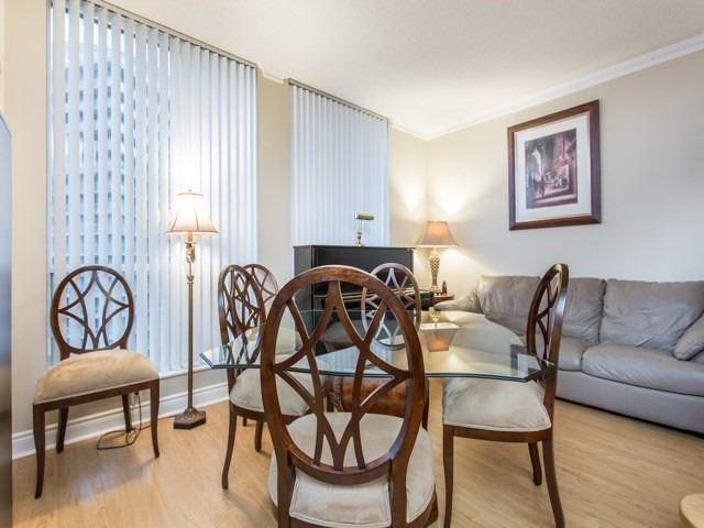 Lph13 - 23 Lorraine Dr, Condo with 3 bedrooms, 3 bathrooms and 1 parking in Toronto ON | Image 6