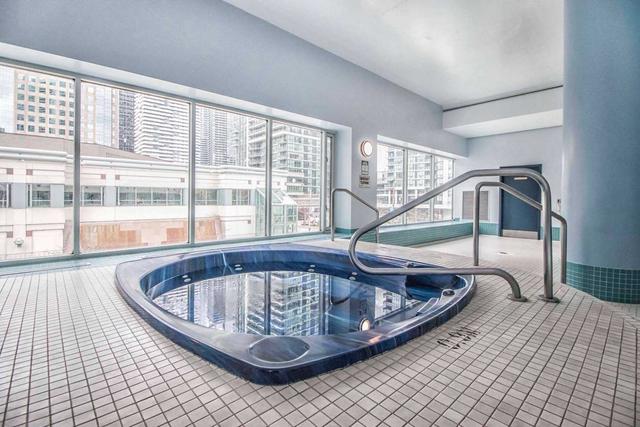 1809 - 10 Yonge St, Condo with 1 bedrooms, 1 bathrooms and 0 parking in Toronto ON | Image 27