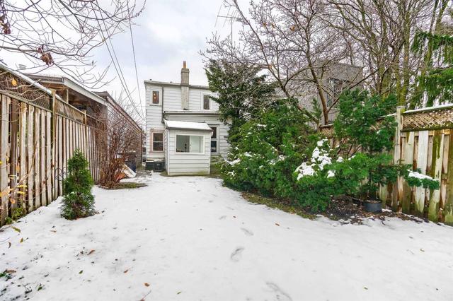 70 Marlow Ave, House detached with 2 bedrooms, 3 bathrooms and 1 parking in Toronto ON | Image 26