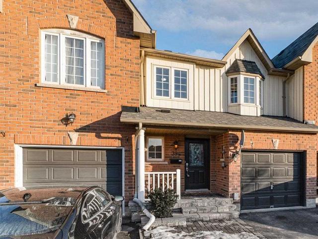 394 Riverstone Dr, House attached with 3 bedrooms, 4 bathrooms and 5 parking in Oakville ON | Image 12