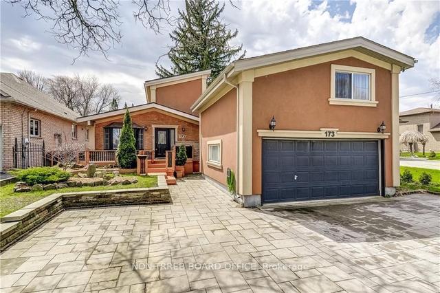 173 Stone Church Rd W, House detached with 4 bedrooms, 3 bathrooms and 6 parking in Hamilton ON | Image 1