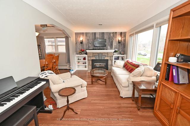 1283 Langmuir Ave, House detached with 3 bedrooms, 2 bathrooms and 3 parking in London ON | Image 24
