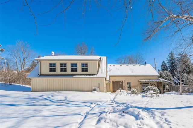 4092 Sideroad 25 S, House detached with 4 bedrooms, 2 bathrooms and 6 parking in Puslinch ON | Image 30