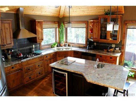 339 Forest Crowne Terr, House detached with 3 bedrooms, 3 bathrooms and 3 parking in Kimberley BC | Image 4