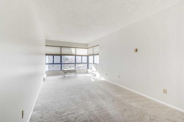 505 - 175 Hunter St E, Condo with 2 bedrooms, 1 bathrooms and 1 parking in Hamilton ON | Image 2