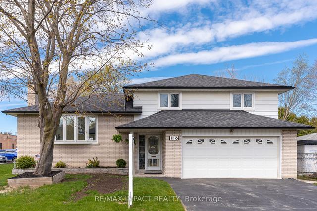 116 Maple St E, House detached with 3 bedrooms, 3 bathrooms and 4 parking in Whitby ON | Image 1