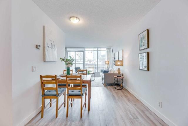 1207 - 361 Front St W, Condo with 2 bedrooms, 2 bathrooms and 1 parking in Toronto ON | Image 3