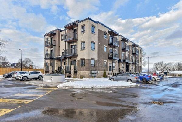 201 - 408 Guelph Ave, Townhouse with 3 bedrooms, 2 bathrooms and 1 parking in Cambridge ON | Image 17