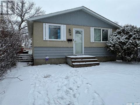 18 Marshall Crescent, House detached with 3 bedrooms, 1 bathrooms and null parking in Regina SK | Card Image