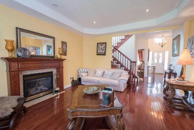 54 Hawkswood Tr, House detached with 4 bedrooms, 3 bathrooms and 2 parking in Hamilton ON | Image 7