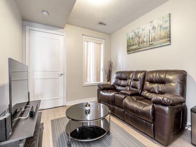 302 - 60 Aerodrome Cres, Townhouse with 2 bedrooms, 2 bathrooms and 1 parking in Toronto ON | Image 18