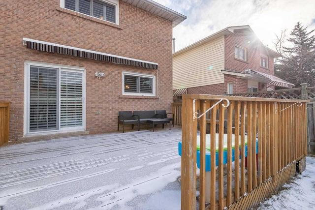 4201 Chadburn Cres, House detached with 4 bedrooms, 3 bathrooms and 2 parking in Mississauga ON | Image 19
