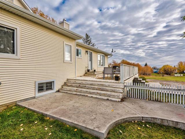 2425 13 Avenue, House detached with 3 bedrooms, 2 bathrooms and 4 parking in Red Deer County AB | Image 31