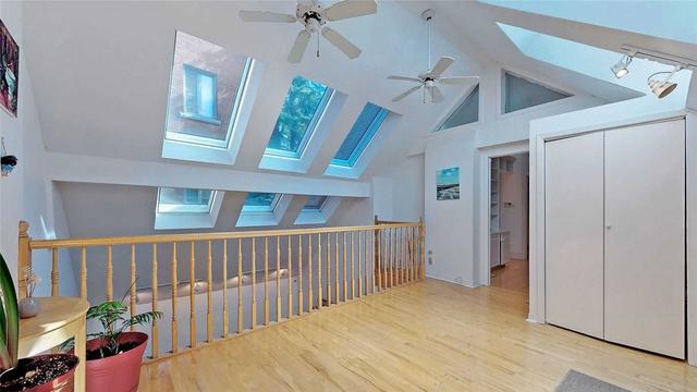 312 Besserer St, House detached with 6 bedrooms, 5 bathrooms and 2 parking in Ottawa ON | Image 4