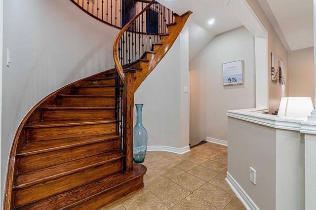 25 Bramtrail Gate, House detached with 5 bedrooms, 6 bathrooms and 6 parking in Brampton ON | Image 10