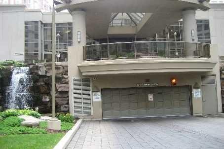 335 - 3888 Duke Of York Blvd, Condo with 2 bedrooms, 2 bathrooms and 1 parking in Mississauga ON | Image 1