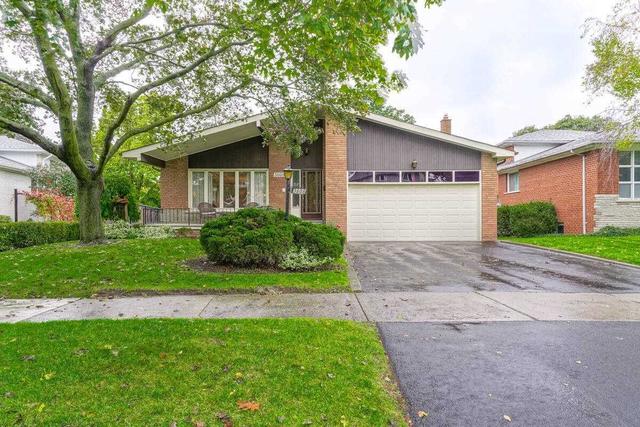 3608 Stonecreek Cres, House detached with 4 bedrooms, 3 bathrooms and 4 parking in Mississauga ON | Image 1