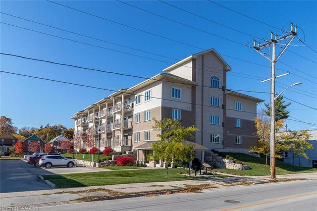 103 - 1050 1st Avenue W, House attached with 2 bedrooms, 2 bathrooms and 2 parking in Owen Sound ON | Image 9
