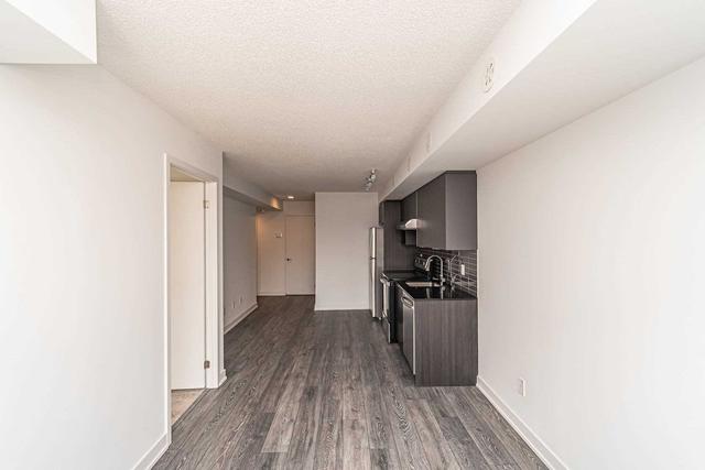 212 - 1121 Cooke Blvd, Townhouse with 3 bedrooms, 3 bathrooms and 1 parking in Burlington ON | Image 4
