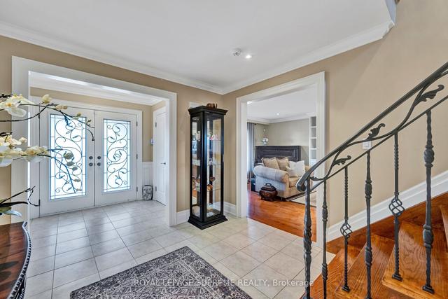 221 Gracefield Ave, House detached with 4 bedrooms, 4 bathrooms and 5 parking in Toronto ON | Image 34