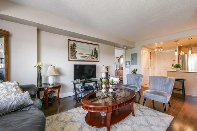 323 - 2737 Keele St, Condo with 2 bedrooms, 1 bathrooms and 1 parking in Toronto ON | Image 37