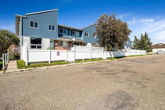 10, - 4769 Hubalta Road Se, House attached with 3 bedrooms, 1 bathrooms and 1 parking in Calgary AB | Card Image