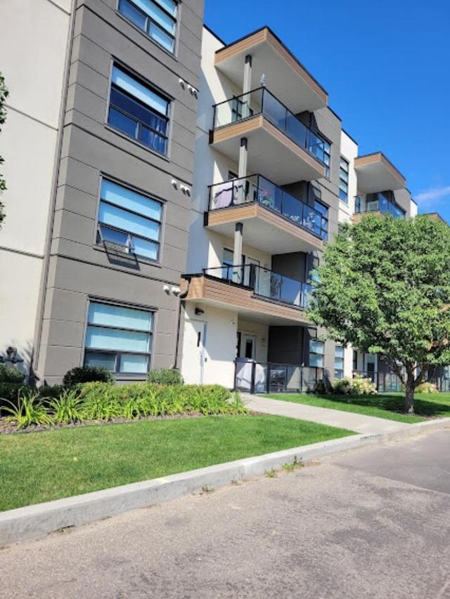 213 - 5110 36 Street, Condo with 2 bedrooms, 2 bathrooms and 1 parking in Red Deer AB | Image 2