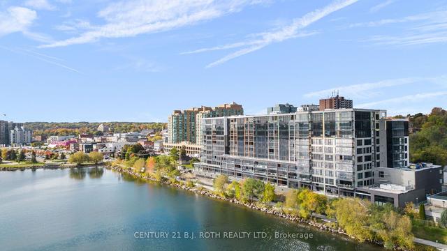 715 - 185 Dunlop St E, Condo with 2 bedrooms, 2 bathrooms and 1 parking in Barrie ON | Image 1