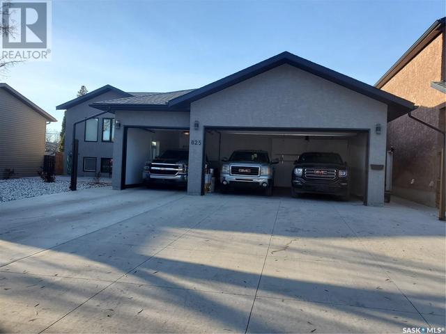 825 N Avenue S, House detached with 5 bedrooms, 4 bathrooms and null parking in Saskatoon SK | Image 48