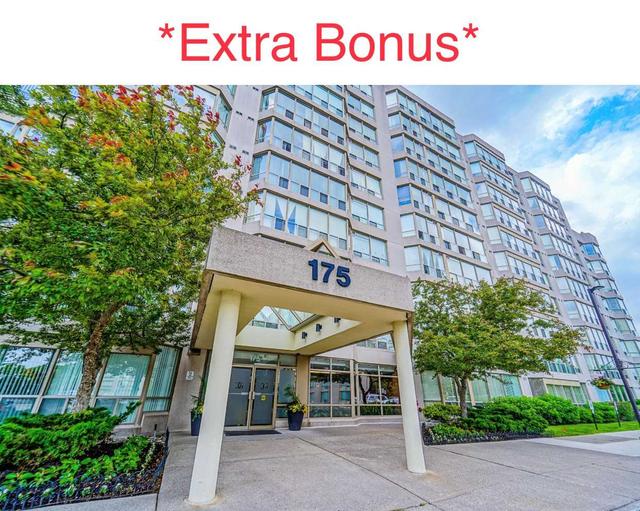 212 - 175 Cedar Ave N, Condo with 2 bedrooms, 2 bathrooms and 2 parking in Richmond Hill ON | Card Image