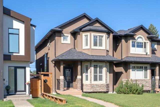 3327 40 Street Sw, Home with 4 bedrooms, 3 bathrooms and 2 parking in Calgary AB | Image 2