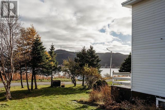 35 Kings Point Road, House detached with 6 bedrooms, 3 bathrooms and null parking in Long Harbour Mount Arlington Heights NL | Image 4