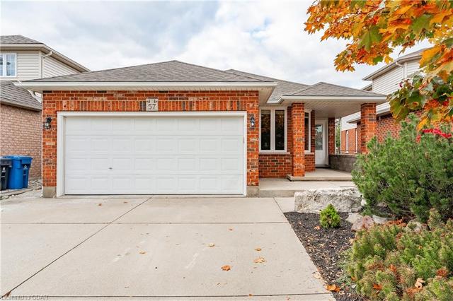 57 Moffatt Lane, House detached with 4 bedrooms, 4 bathrooms and 5 parking in Guelph ON | Image 1