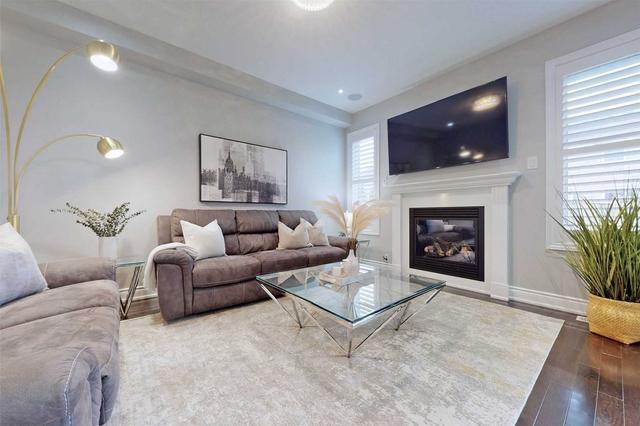 130 Verdi Rd, House detached with 4 bedrooms, 3 bathrooms and 4 parking in Richmond Hill ON | Image 37