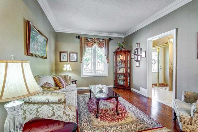 61 Torrens Ave, House detached with 3 bedrooms, 2 bathrooms and 7 parking in Toronto ON | Image 29