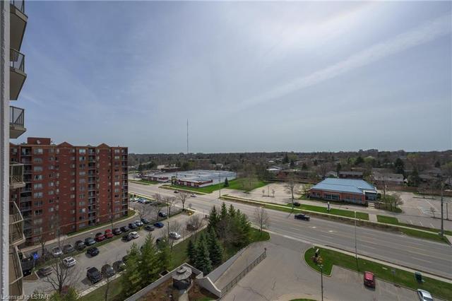 907 - 353 Commissioners Road W, House attached with 0 bedrooms, 1 bathrooms and 2 parking in London ON | Image 23