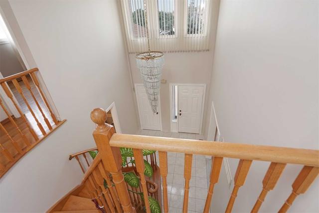 28 Springfield Dr, House detached with 4 bedrooms, 4 bathrooms and 4 parking in Markham ON | Image 20