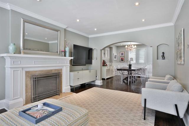 53 Camberwell Rd, House detached with 3 bedrooms, 3 bathrooms and 3 parking in Toronto ON | Image 35
