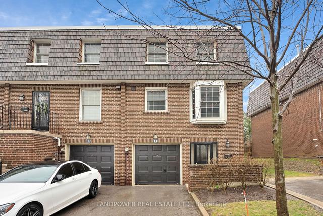 11 Stonedale Plwy, Townhouse with 3 bedrooms, 3 bathrooms and 2 parking in Toronto ON | Image 12